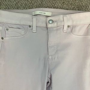 Joe’s jeans “The Icon” mid rise skinny crop size 24